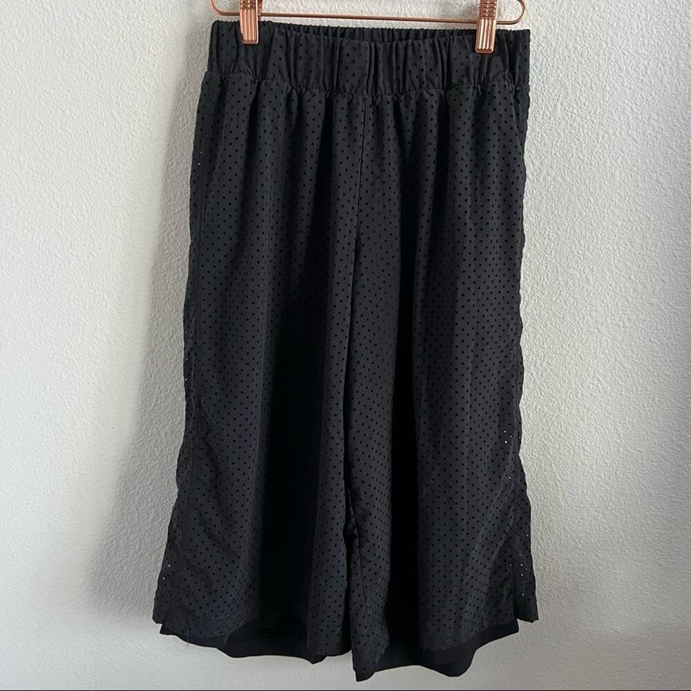 Zella Black Wide Leg Crop Active Pants Lined With Outer Portion Mesh XS